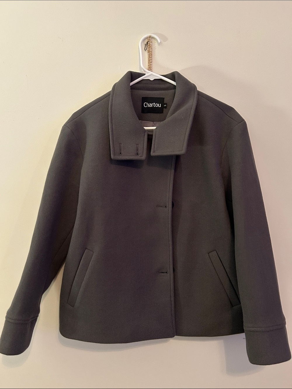 Chartou Women's Gray Short Peacoat - Tailored Wool-Blend Jacket
